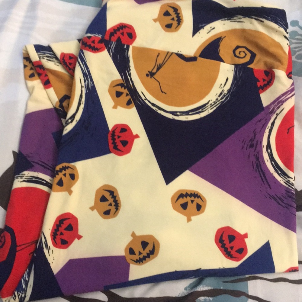 LulaRoe Leggings TC2 NBC (Jack Skellington)